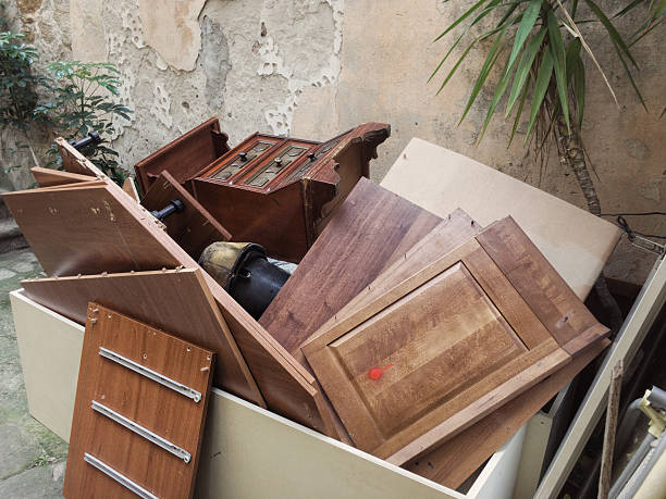 Best Yard Waste Removal  in Mantachie, MS